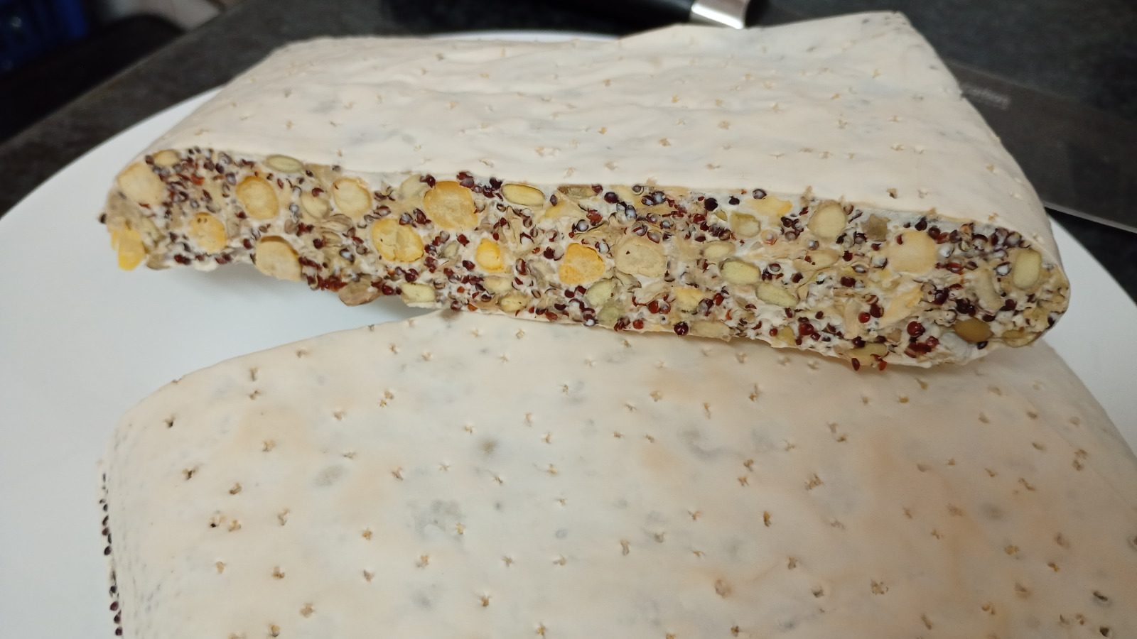 BIO Tempeh proaspăt, prețul variaza în funcție de ce alegeți ca baza (substrat)